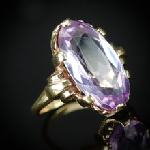 Load image into Gallery viewer, MEGA SALE!  Vintage oval Amethyst ring in yellow gold