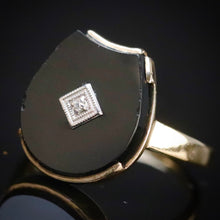 Load image into Gallery viewer, Vintage onyx horseshoe ring in yellow gold from Manor Jewels