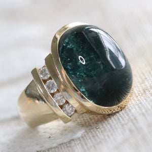 Estate green tourmaline and diamond ring in 14k yellow gold