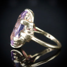 Load image into Gallery viewer, MEGA SALE!  Vintage oval Amethyst ring in yellow gold