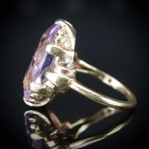 MEGA SALE!  Vintage oval Amethyst ring in yellow gold