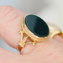 Load image into Gallery viewer, Bloodstone ring in yellow gold