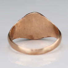 Load image into Gallery viewer, Antique garnet cabochon ring in rose gold