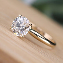 Load image into Gallery viewer, Certed Lab grown 2.08ct  Diamond ring in 14k yellow gold