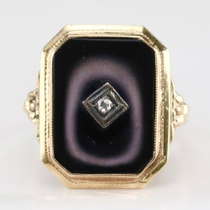 Large onyx and diamond vintage ring in yellow gold from Manor Jewels