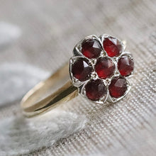 Load image into Gallery viewer, Vintage rose cut Garnet cluster ring in 14 yellow &amp; white gold