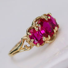 Load image into Gallery viewer, Vintage synthetic pink sapphire 3 stone ring in yellow gold