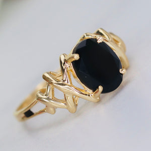 Vintage 14k yellow gold onyx ring