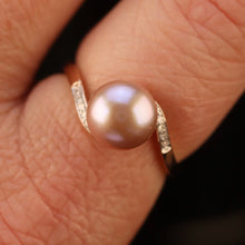 Load image into Gallery viewer, Pink pearl and diamond ring in 14k rose gold