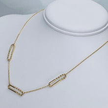 Load image into Gallery viewer, Paper clip station chain in 14k yellow gold