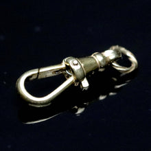 Load image into Gallery viewer, Vintage yellow gold dog clip