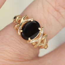 Load image into Gallery viewer, Vintage 14k yellow gold onyx ring