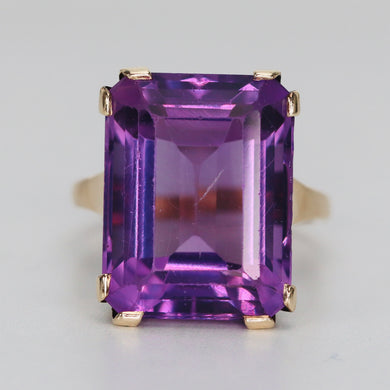 Large 20ct Emerald cut amethyst ring in 14k yellow gold