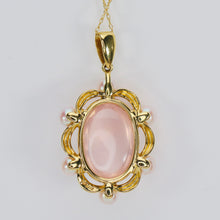 Load image into Gallery viewer, Rose quartz and pearl necklace in 18k yellow gold