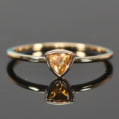 CLEARANCE!  Citrine ring in yellow gold