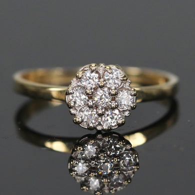 Vintage diamond ring in yellow gold