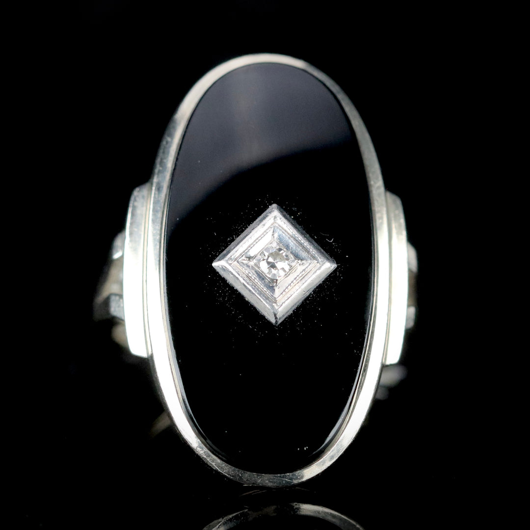 Vintage large Onyx and diamond ring in white gold