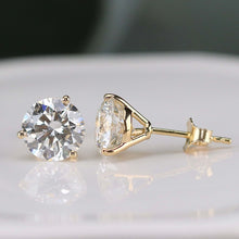 Load image into Gallery viewer, Lab grown 4ctw F/VVS-VS Diamond studs in 18k yellow gold