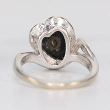 Load image into Gallery viewer, Vintage Heart shaped onyx and diamond ring in white gold