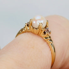 Load image into Gallery viewer, Vintage pearl and white topaz ring in yellow gold