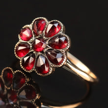 Load image into Gallery viewer, SPECIAL: Vintage rose cut Garnet cluster ring in yellow gold