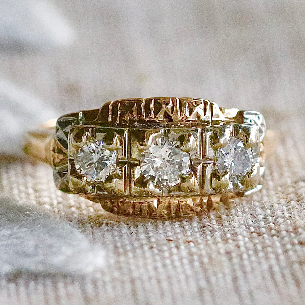50% OFF!  Transitional cut vintage 3 stone diamond band in 14k *onyx deal*