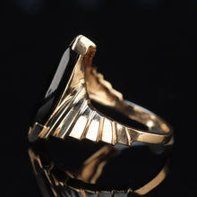 Load image into Gallery viewer, Vintage onyx navette ring in yellow gold
