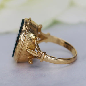 Bloodstone ring in yellow gold