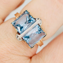 Load image into Gallery viewer, Vintage 2 stone blue synthetic spinel in yellow gold ring