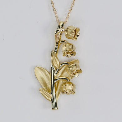 Lily of the valley necklace in yellow gold