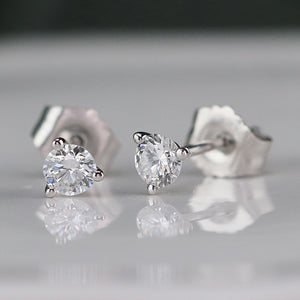 Lab grown .28ctw F-G/SI Diamond studs in 14k white gold