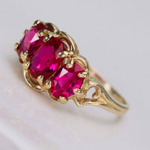 Load image into Gallery viewer, Vintage synthetic pink sapphire 3 stone ring in yellow gold