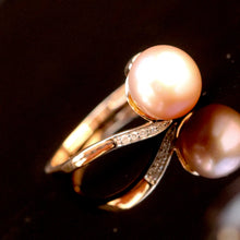 Load image into Gallery viewer, Pink pearl and diamond ring in 14k rose gold