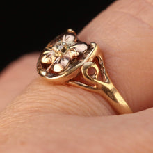 Load image into Gallery viewer, Vintage horseshoe ring in yellow and rose gold