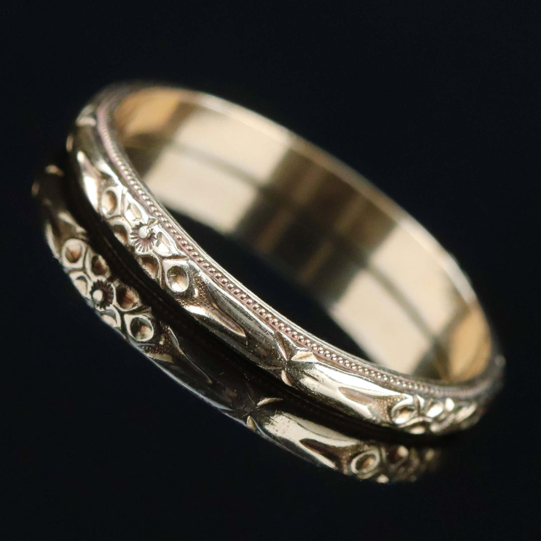 Vintage patterned band ring in 14k yellow gold from Manor Jewels