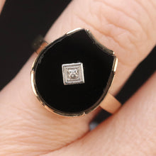 Load image into Gallery viewer, Vintage onyx horseshoe ring in yellow gold from Manor Jewels