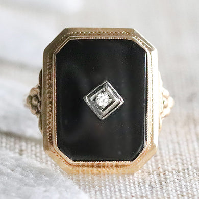Large onyx and diamond vintage ring in yellow gold from Manor Jewels