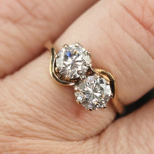 Load image into Gallery viewer, Vintage toi et moi ring in yellow gold