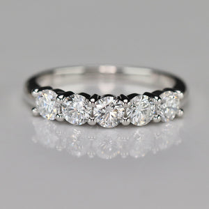Lab grown 1ctw 5 stone diamond band ring in 14k white gold