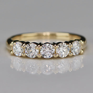Lab grown 1ctw 5 stone diamond band ring in 14k yellow gold