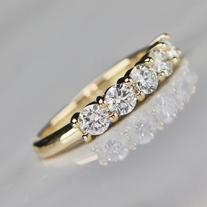 Lab grown 1ctw 5 stone diamond band ring in 14k yellow gold