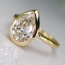 Load image into Gallery viewer, The Phillipa - 2.85ct Pear shaped lab grown diamond solitaire ring in 14k yellow gold