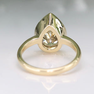 The Phillipa - 2.85ct Pear shaped lab grown diamond solitaire ring in 14k yellow gold