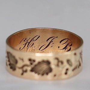 Victorian leaf band in rose gold