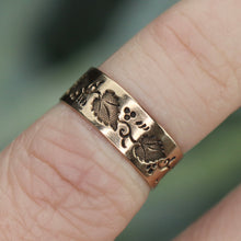 Load image into Gallery viewer, Victorian leaf band in rose gold