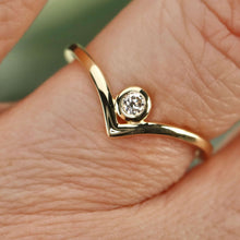 Load image into Gallery viewer, Lab grown diamond chevron in 14k yellow gold