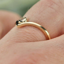 Load image into Gallery viewer, Lab grown diamond chevron in 14k yellow gold