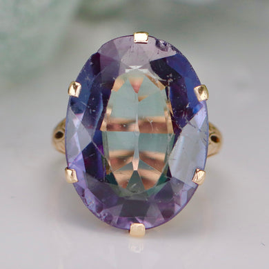 Vintage color change ring in 14k yellow gold