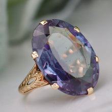 Load image into Gallery viewer, Vintage color change ring in 14k yellow gold