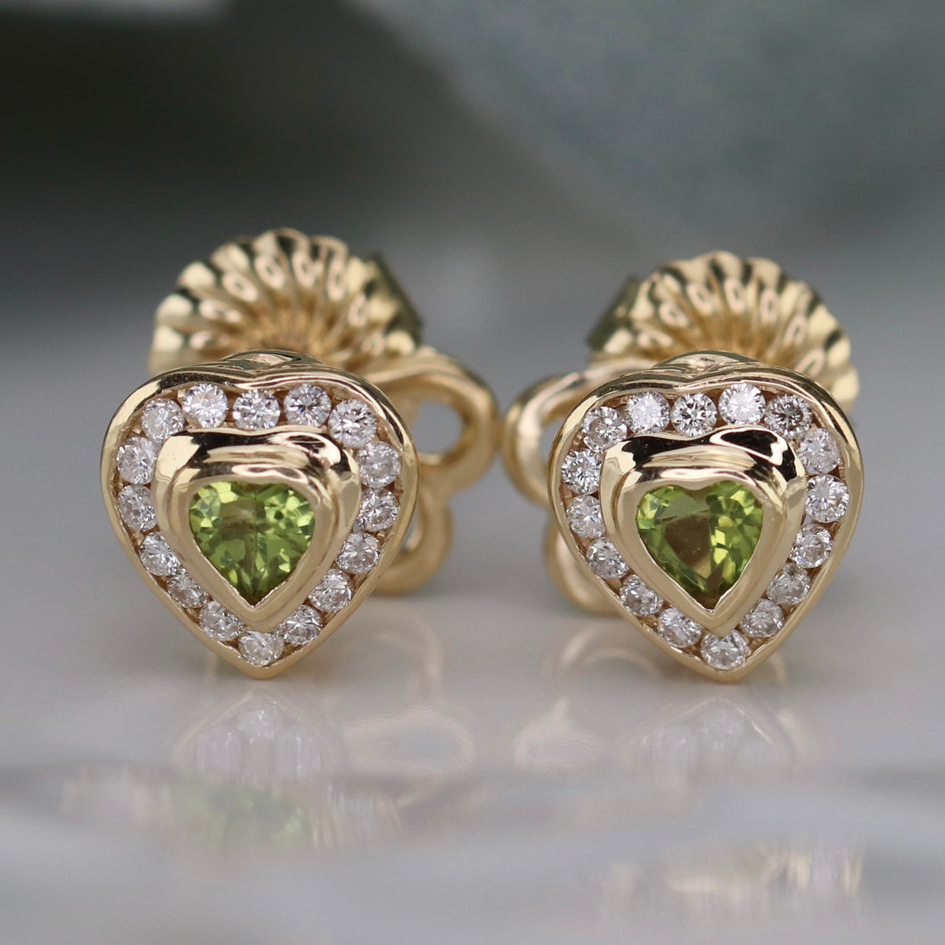 50% OFF!  PRELOVED: Pair of 14k gold peridot and diamond heart earrings